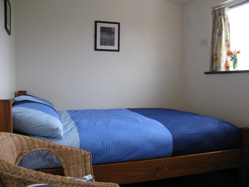 Aille River Tourist Hostel And Camping Doolin Rom bilde